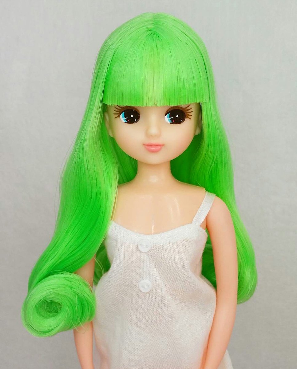 Toyo Doll Na Twitteru 新髪色の３色 Lc東京でspリカちゃんにもいたので瞳色とヘアスタイル違いで選びました マリーゴールド ネオンピンク ライムグリーン 可愛いネーミングですね 鮮やかでサラッサラな手触りです なんだかまぶしい 笑 リカちゃんキャッスル