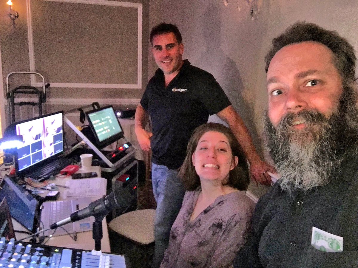carlwelden42's tweet photo. The A/V crew backstage working on the kickoff for @CreativesMX1 video shoot with #ellenbogencreativemedia at The Chateau #AlwaysInfluence https://t.co/w7HfGOSzeP