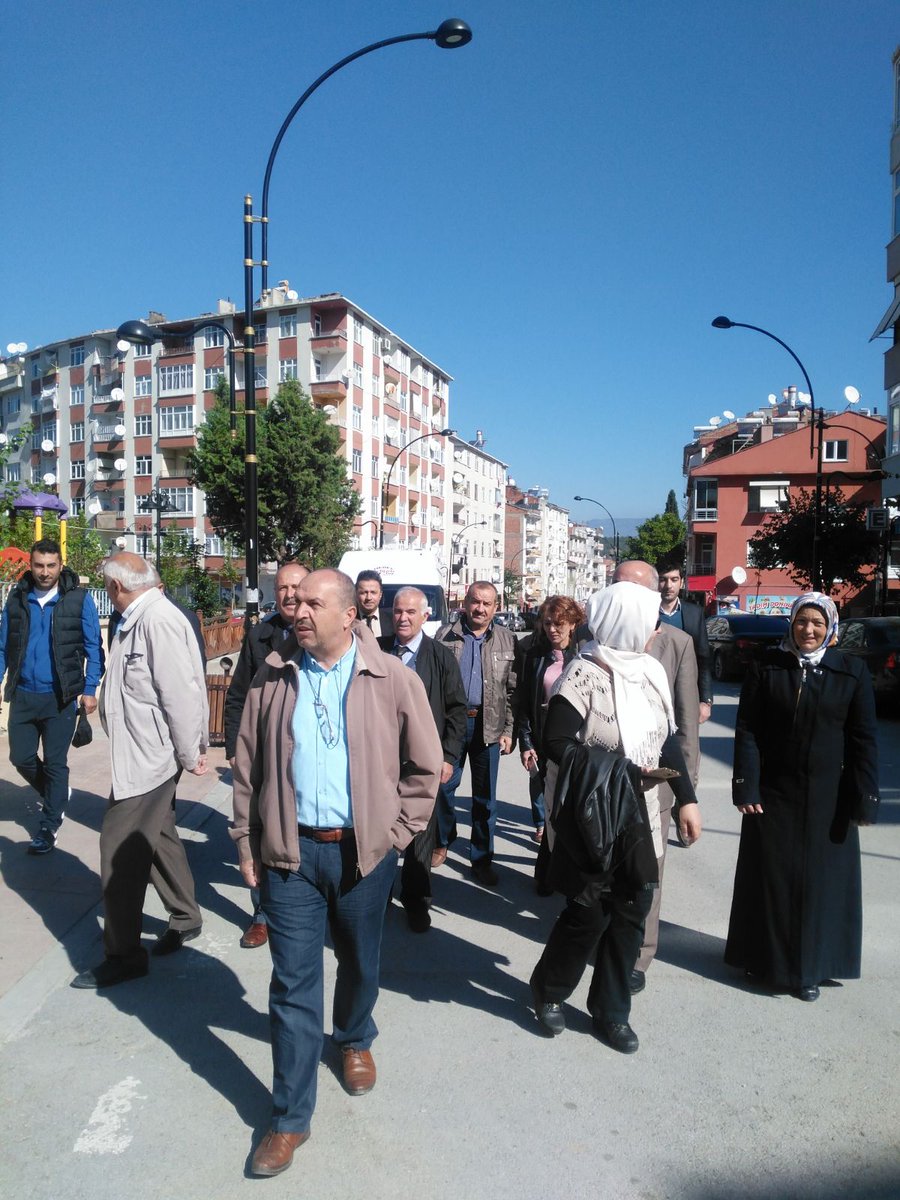 Sinop_HSM's tweet photo. #HerGün10BinAdım #DünyaYürüyüşGünü Boyabat Toplum Sağlığı Merkezi Yürüyüş Etkinliği https://t.co/pQetEkuLmA
