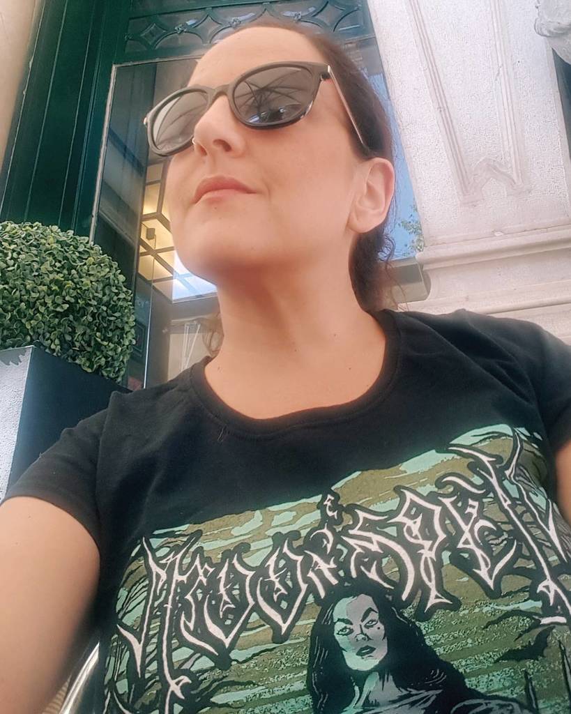 moonspellfrance's tweet photo. Today tourist. #lisboa 
#moonspell #vampiria https://t.co/Se9qfxrswd https://t.co/lwfcoS61JD