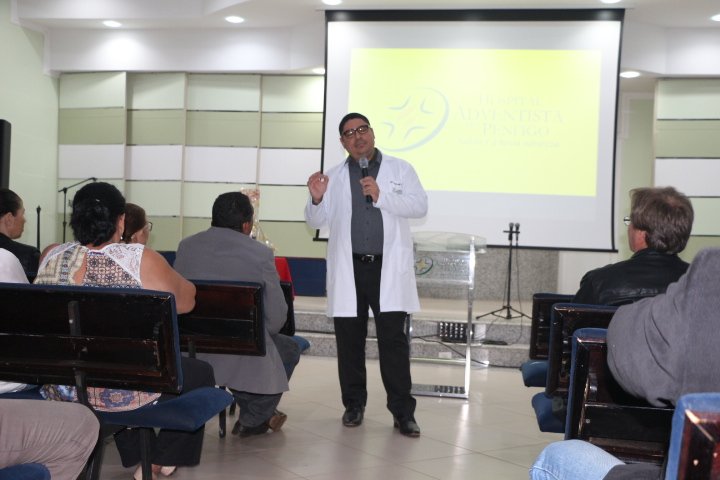 penfigo's tweet photo. O Dr. Marcello Niek falou que "para consolidar um novo hábito são necessários 21 dias". #cursocomodeixardefumar #HAP https://t.co/oAaAVZaPCk