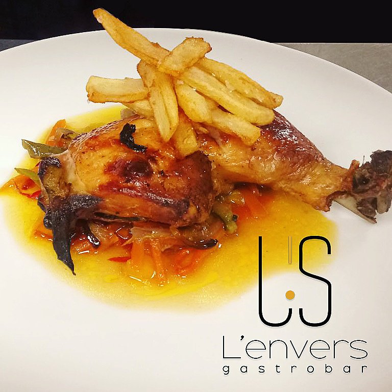 GastroLenvers's tweet photo. ¿Qué te apetece #comer hoy? Te presentamos nuestros traseros de #pollo a la #naranja, y degustarlo en horario de menú, de 13:30h a 16:30h. https://t.co/qPFAzNMtvO