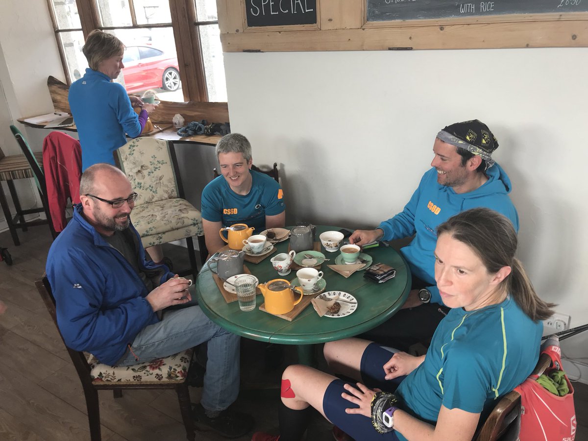 jimsavege's tweet photo. Chuffed to bump into Corri @sme402 & Carron on a well deserved pit stop - storming along on their amazing #CS6D adventure - going strong! https://t.co/1Sh04xxsJX