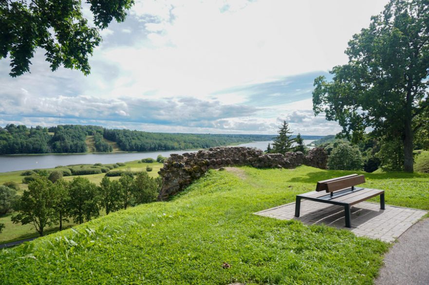 Tripvoflights's tweet photo. RT @salesandtravel: Tips, costs and places to visit in Estonia https://t.co/rLqlQxiFkz #estonia #wanderlust #travel https://t.co/F35mKLrd8T