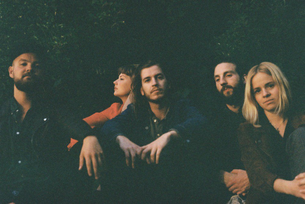 FM premiere | Villa Rivercat ‘More’
goo.gl/SQS6o8
<a href="/villarivercat/">Villa Rivercat</a>