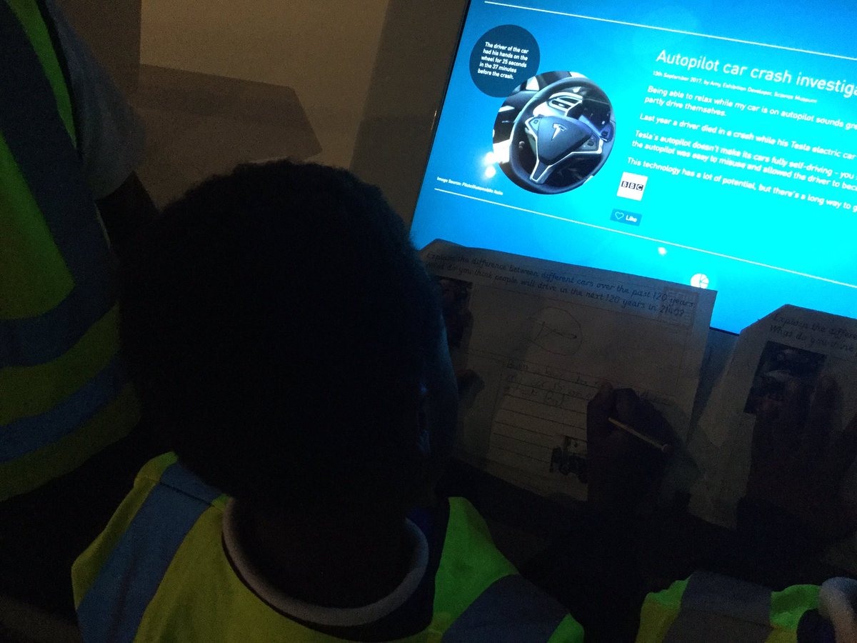 AdamFle86207161's tweet photo. Lookout @Tesla. The pupils @woodberrydownN4 are after your jobs. #IPC #Tesla #curious #thefuture https://t.co/L94XJmLE6g