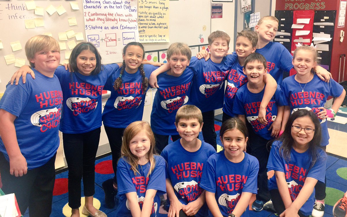 alisonlee31's tweet photo. I am so proud of my group of kiddos on their choir performance! You all rocked it! Lots of talent in Room 25! @happytobeahusky @darynpolanco https://t.co/UpmKTA527e