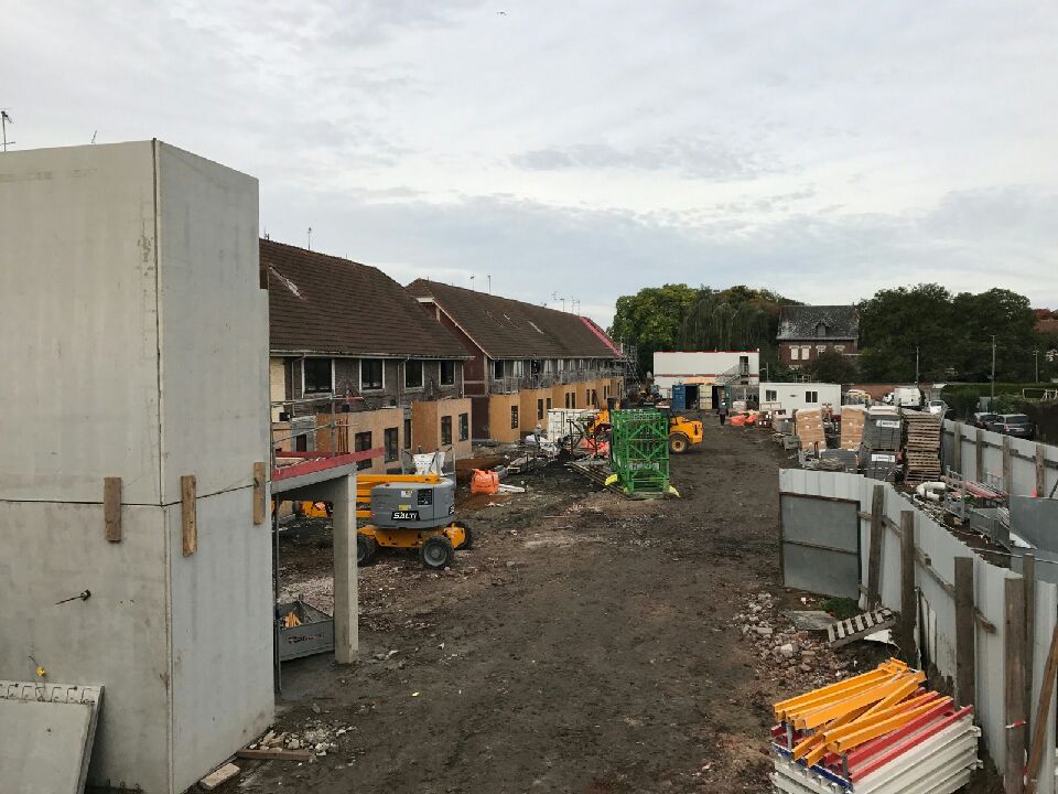 maisonsetcites's tweet photo. Hôtel du Louvre-Lens, ce matin visite du chantier avec @EspritdeFrance @LensLievinAgglo @LLVallee https://t.co/IdYuHzPKXB
