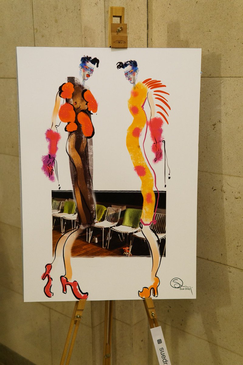 Fashion Scout tweet media