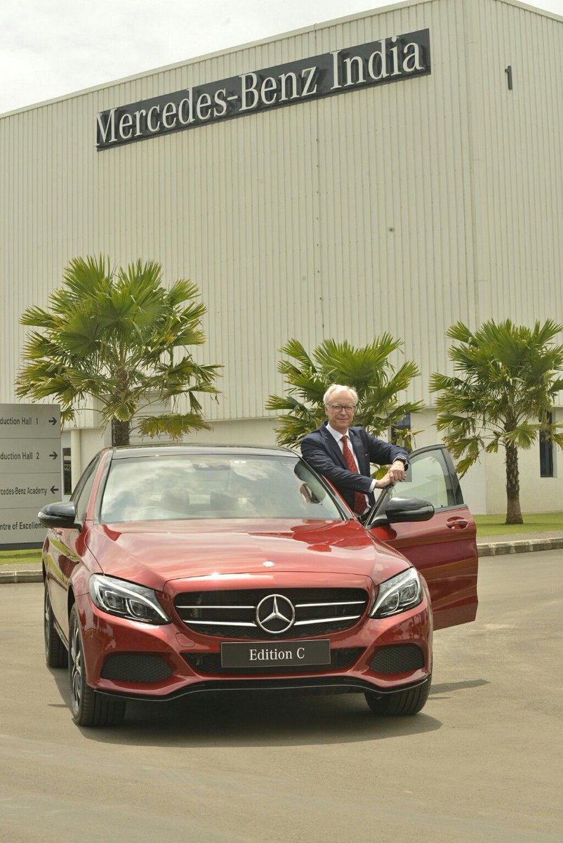 MotorBeam's tweet photo. https://t.co/hvpW11rL0w #Mercedes C-Class #EditionC Launched, Priced From Rs. 42.54 Lakhs @MercedesBenzInd https://t.co/YXkCLhlZ6t
