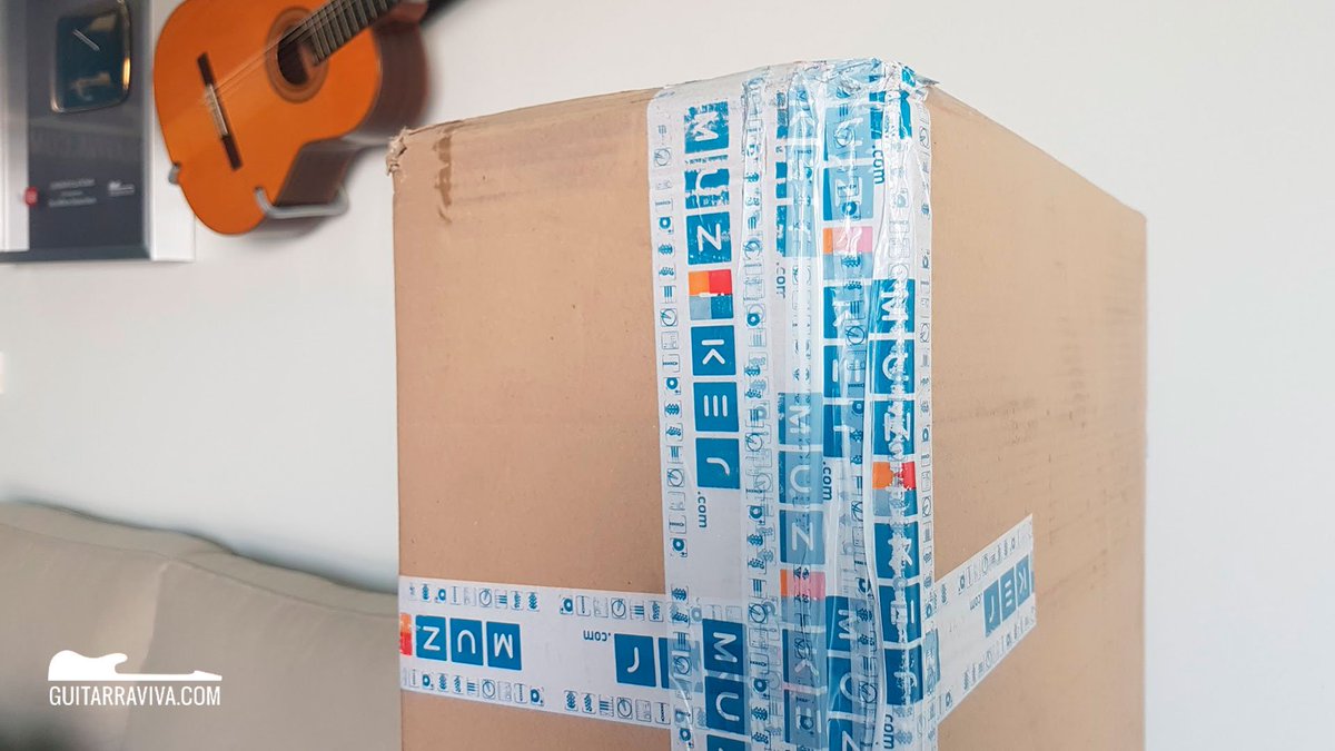 Guitarraviva's tweet photo. Estoy como un niño pequeño en Navidad, por fin ha llegado mi pedido de https://t.co/uwv5iFYxhE.

¡Mañana hago el unboxing y os lo enseño! https://t.co/wcbvj3Mn94