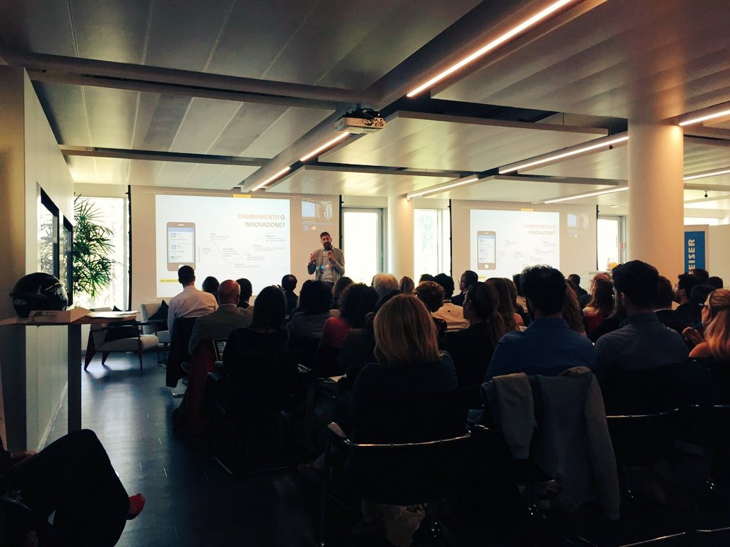 DoingStudio's tweet photo. Yesterday we were about  #SmartWorking with @seedble at the #SWD17.
#KeepInnovating https://t.co/00JtX9TC7k