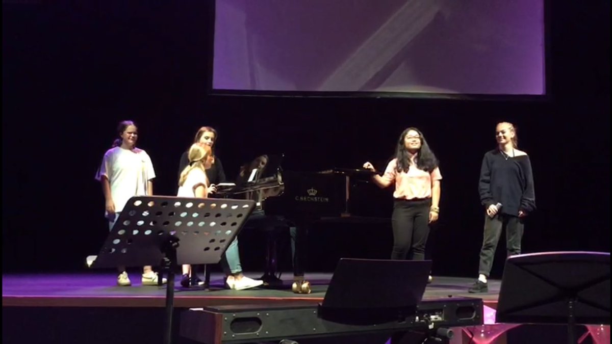 leysdalehouse's tweet photo. An awesome unplugged evening for the Dale girls and everyone who took part or was watching! 💥#Unplugged2017 @LiveAtBallyGs https://t.co/UQ6qb5cxvh