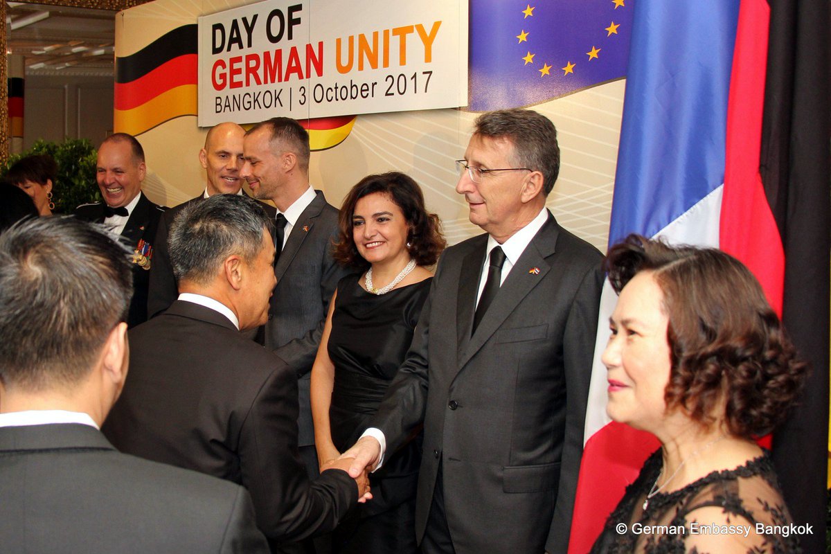 GermanAmbTHA's tweet photo. Tks to #PrivyCouncillor #Wirach, #DigitalEconomy Min. #Pichet & all our guests 4 honoring this year's #germanunity day with your presence! https://t.co/aoMvEJApuc