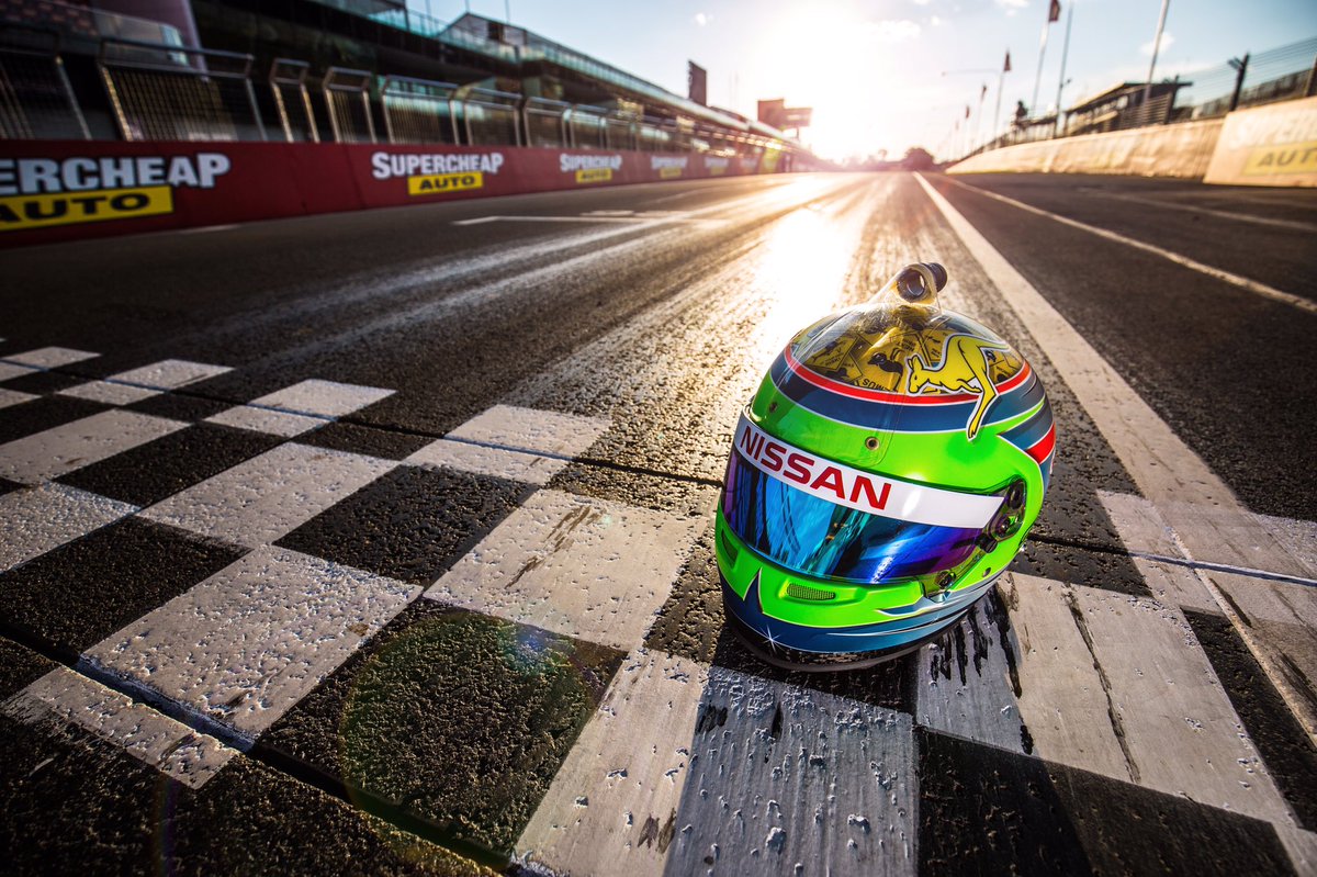 simdesilvestro's tweet photo. New @BellRacingEU for #bathurst1000 with a bit of an Australian touch. Hope you guys like it. Thanks #martydesign https://t.co/UJ5c4Y85uM
