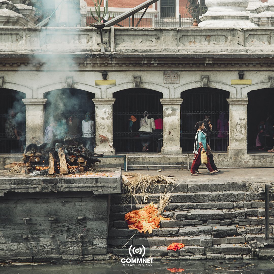 CommnetMedia's tweet photo. Hindu's seek enlightenment to escape a cycle of rebirth. Hearing only 'be born again' is not good news.  #relationships #context #goodnews https://t.co/RoQ5Tsuku7