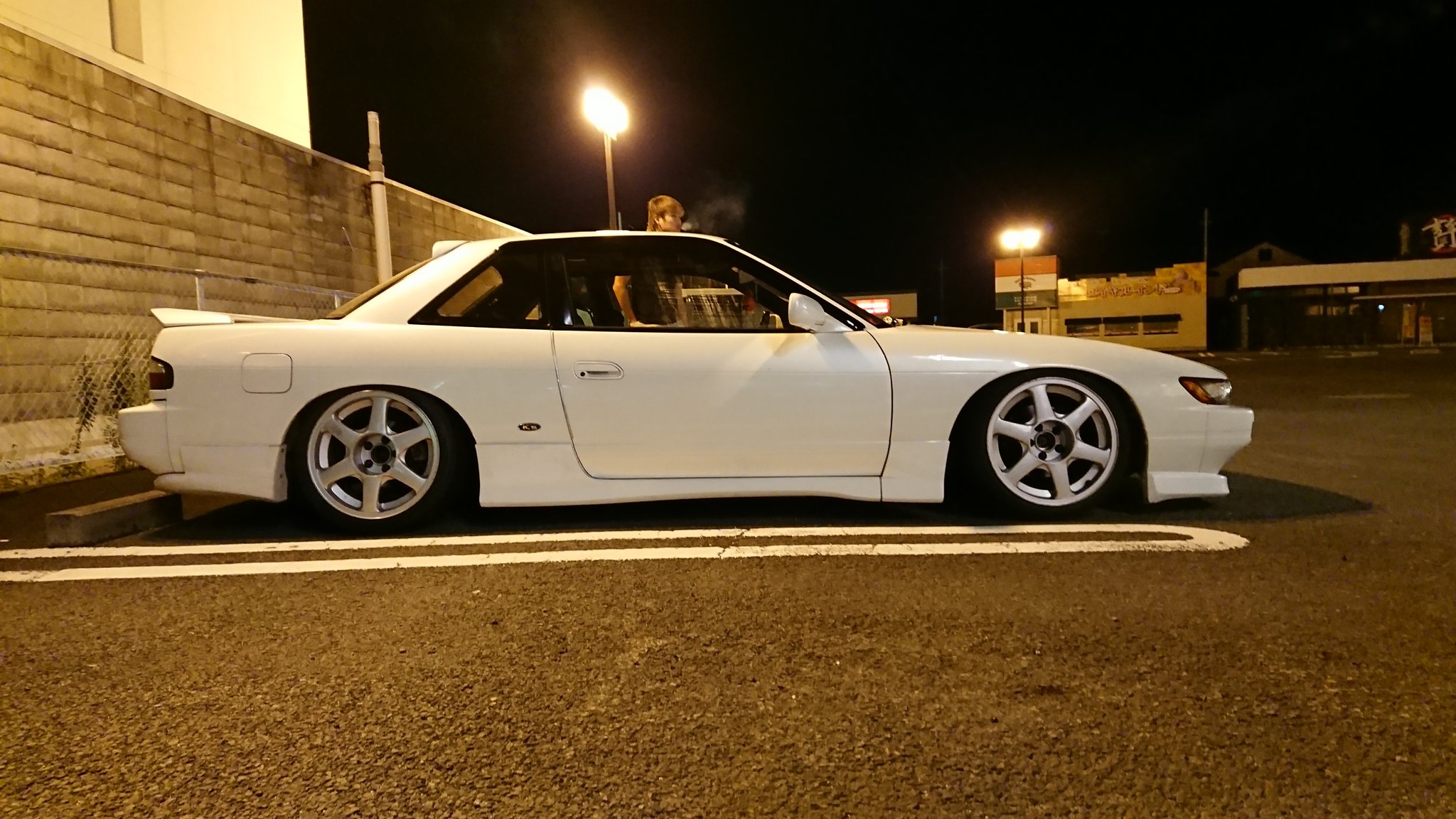 t1739 GT-Rサイズ AVS VS6 9j+18 17インチ ① GT-Rサイズ AVS VS6 9j+18 17インチ 2本