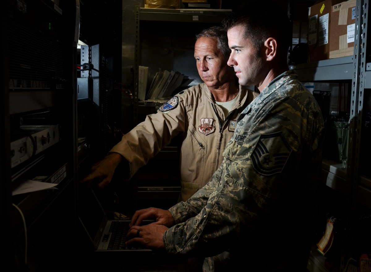 WendyLCMP's tweet image. #AirForce looks to transform command & control - Hope they involve @MarkLogic in that overhaul. trap.it/R7ncy #DatabaseMasters