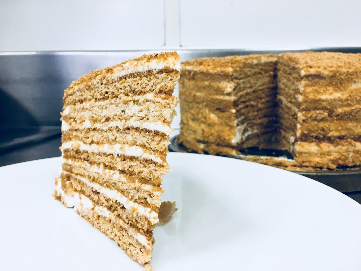 dfarmarGM's tweet photo. THE most delicious 8 layer Honey Cake...8 layers! Made by the wonderful Chef G @LussoCatering #thisiswhatwedo https://t.co/G7WNGw4VaT