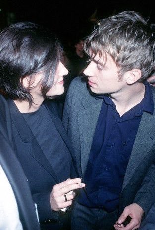 BritPopular's tweet photo. #BritLove @Damonalbarn &amp; @JustineFrisch (@blurofficial &amp; #Elastica @thefrisch) ⌛️⏳ #DamonAlbarn #JustineFrischmann #BritPop #BritPopular https://t.co/JO2nmdaej8