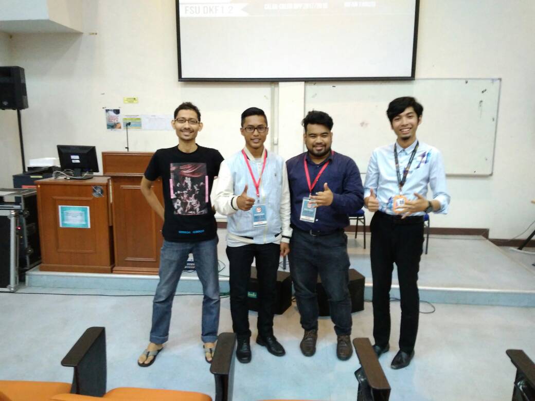 AylAzmin's tweet photo. Bersama dgn org hebat dlm debat polisi
"mahasiswa vs perwakilan pelajar- manifesto bukan sekadar janji"

#Calon6
#Suhayl4mpp
#PRKUSIM https://t.co/35ExNUitqh