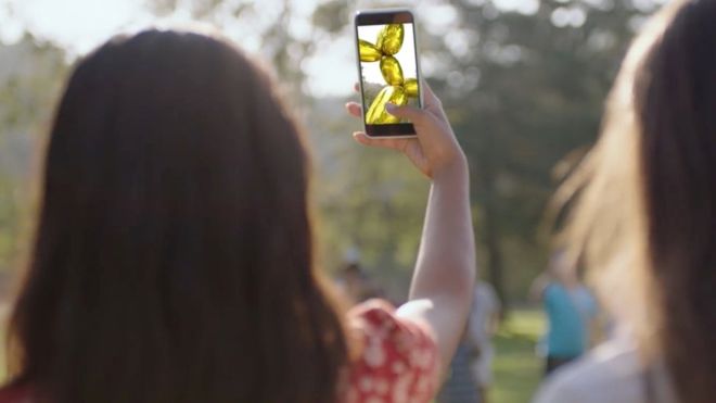 APAEnterprise's tweet photo. Snapchat exhibits virtual Jeff Koons sculptures https://t.co/KpvftyH8GK