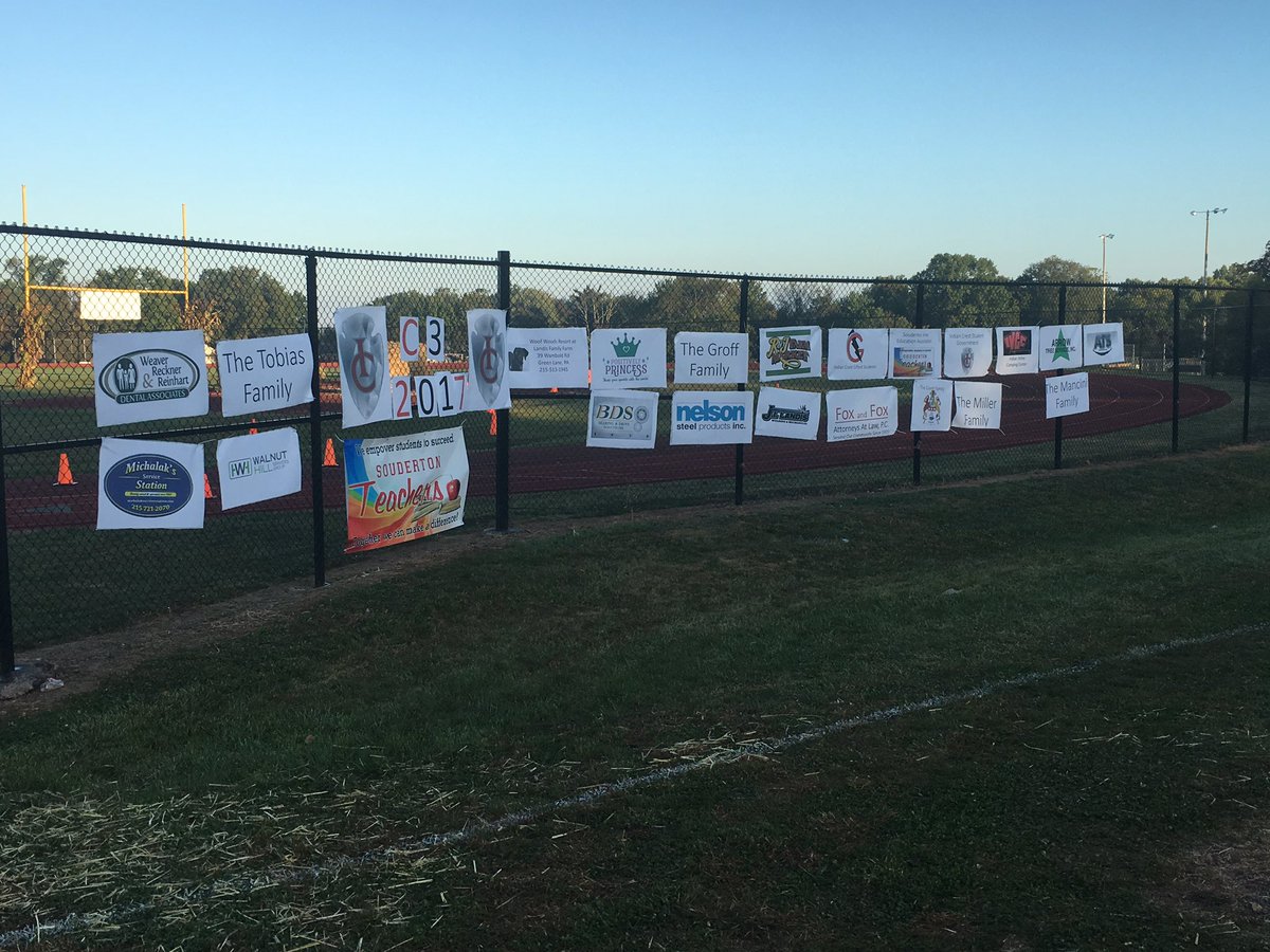 SASD_IC's tweet photo. C3 has arrived! Pictured is our sponsor wall. We are thankful for our community and their generosity!
#C32017 https://t.co/PSrBuN3Sts