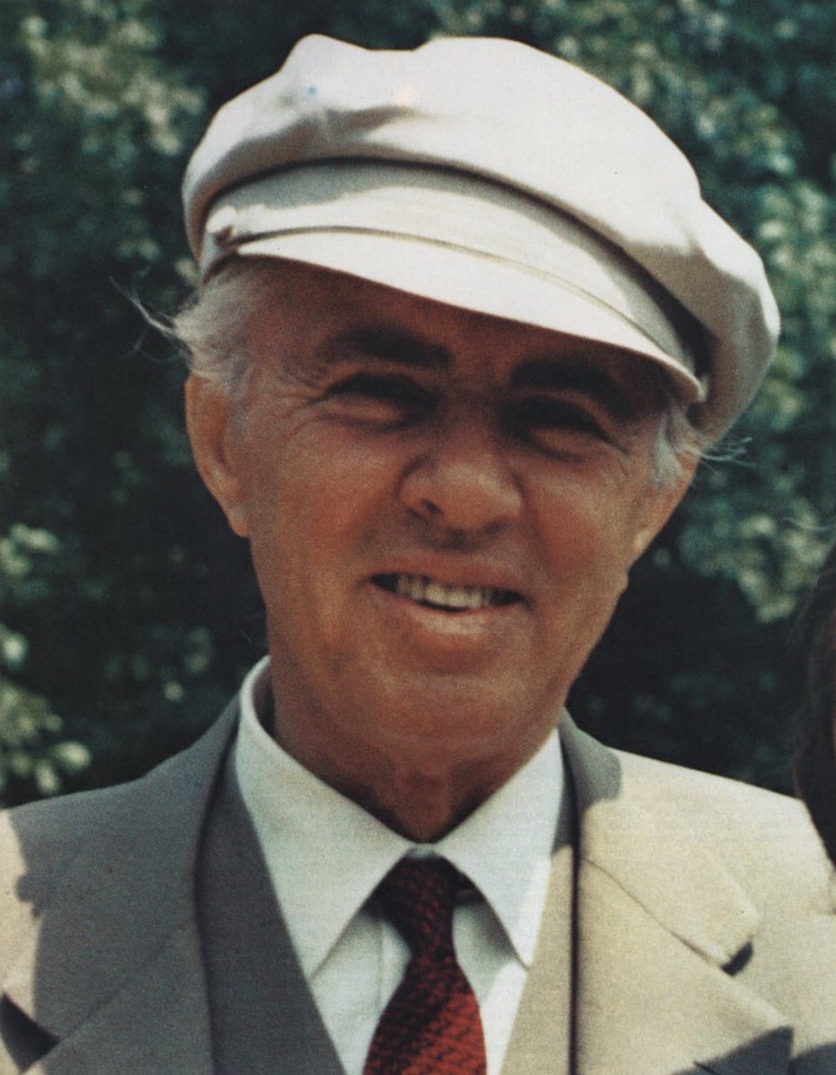 近現代中国書道bot 圧倒的康生力 エンヴェル ホッジャのサイン フルシチョフ以後のソ連を修正主義として批判し 同様のスタンスである文革期の中国と友好関係を築いたアルバニアの独裁者 だが対米接近を進めた中国をも批判し 遂には毛沢東思想も修正主義