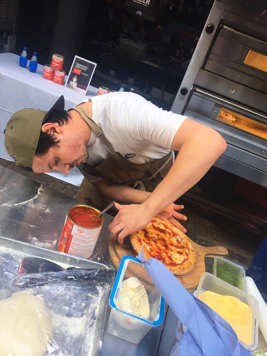 malucolpl's tweet photo. We are proud to announce @richjgoodwin came 4th out of a possible 16 finalists in the #nationalpizzaawards in London yesterday! https://t.co/npHf7bNH8d
