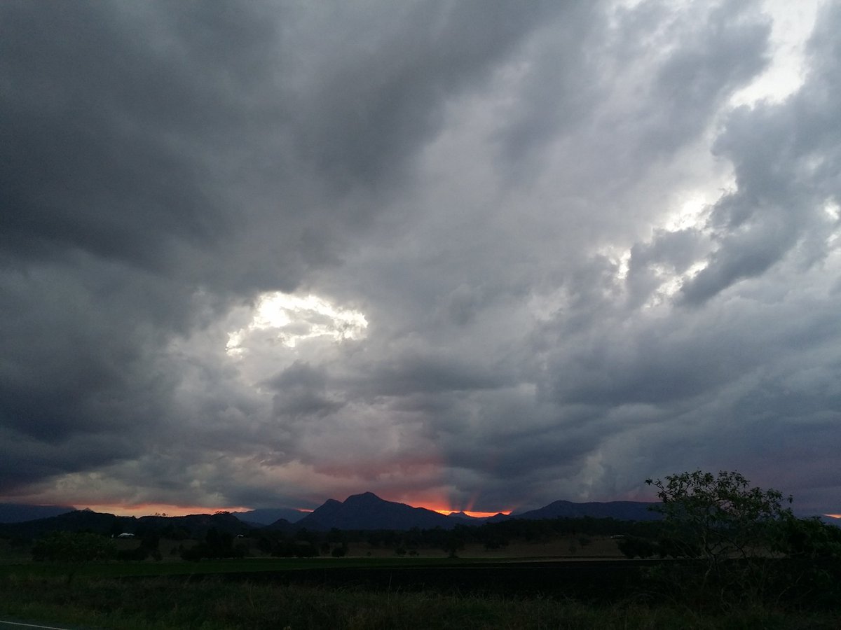 Small Towns tweet media