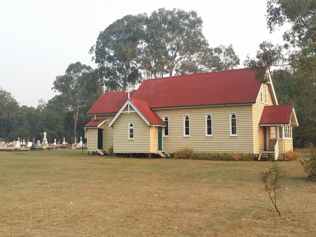 Small Towns tweet media