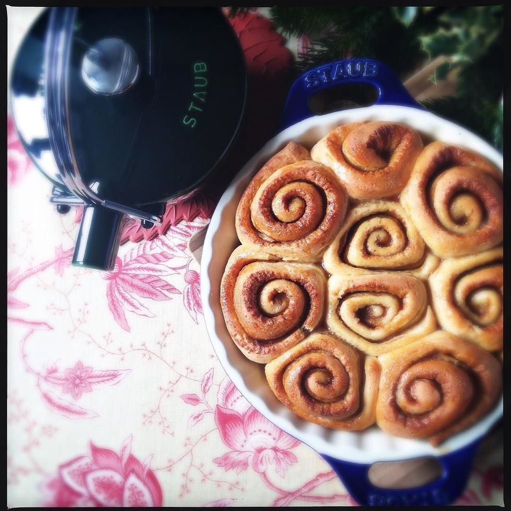 toccodizenzero's tweet photo. •Cinnamon rolls•
Festeggiamo il #kanelbullensdag più dolcetti per tutti! 🍩 .
.
.
#cinnamonbuns #fallfoodies #beau… https://t.co/hoZQxFIpRp https://t.co/6xIISw7w6S