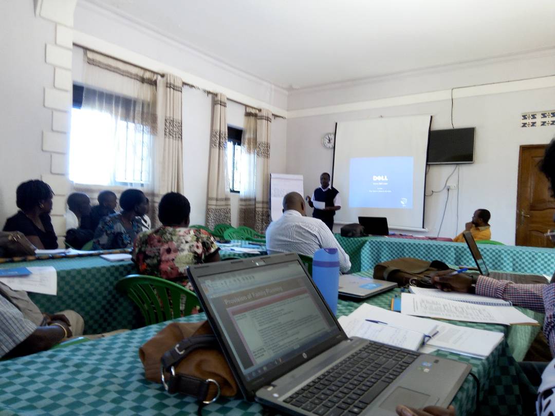 #ProtectTheGoal in session in Nakapiripirit today. Here Charles from @UNESCOUG hints on the objectives, including reducing HIV among YP