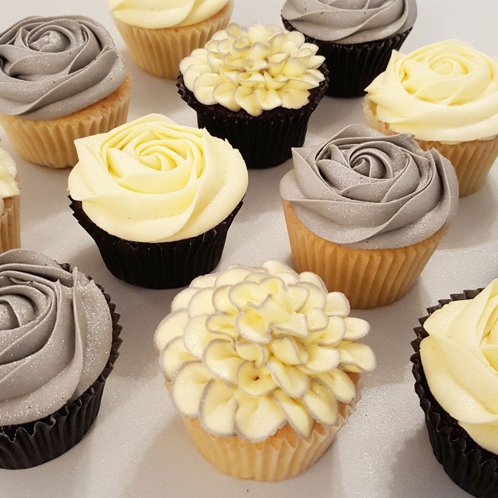 <a href="/Jacqueline_Gold/">Jacqueline Gold CBE</a> I'm a mum of 2 on a mission to push my #SmallBiz forward, I am winning #WoW

#bespokecupcakes #SBS #Queenof #mumpreneur