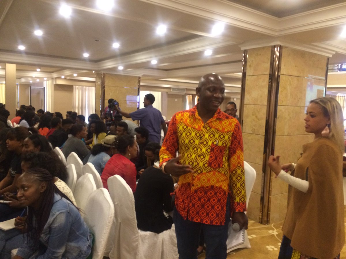 Entbanc's tweet image. #Ethiopian #Fashion #Entreprenuers #AfFB #DisruptFashionomics #Hivos