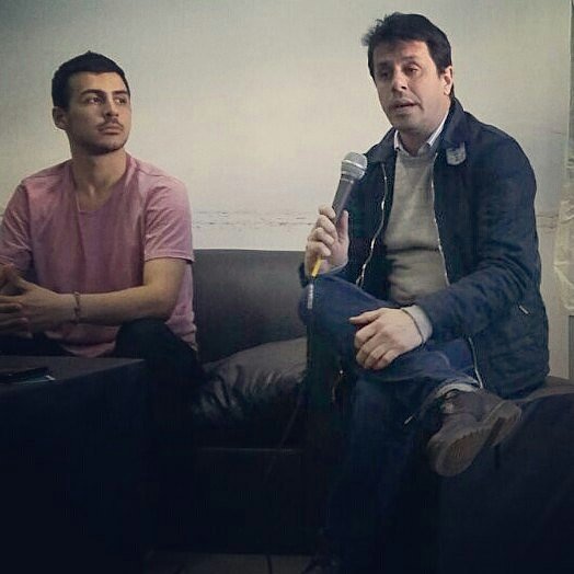 pqbtv's tweet photo. Así pasaba la 2da jornada de #RockYComunicación de la mano de @santitorres (@BillboardArg) y @Juan_Barberis (@supleno)

#PeriodismoDeRock https://t.co/M2wYyE06Nq
