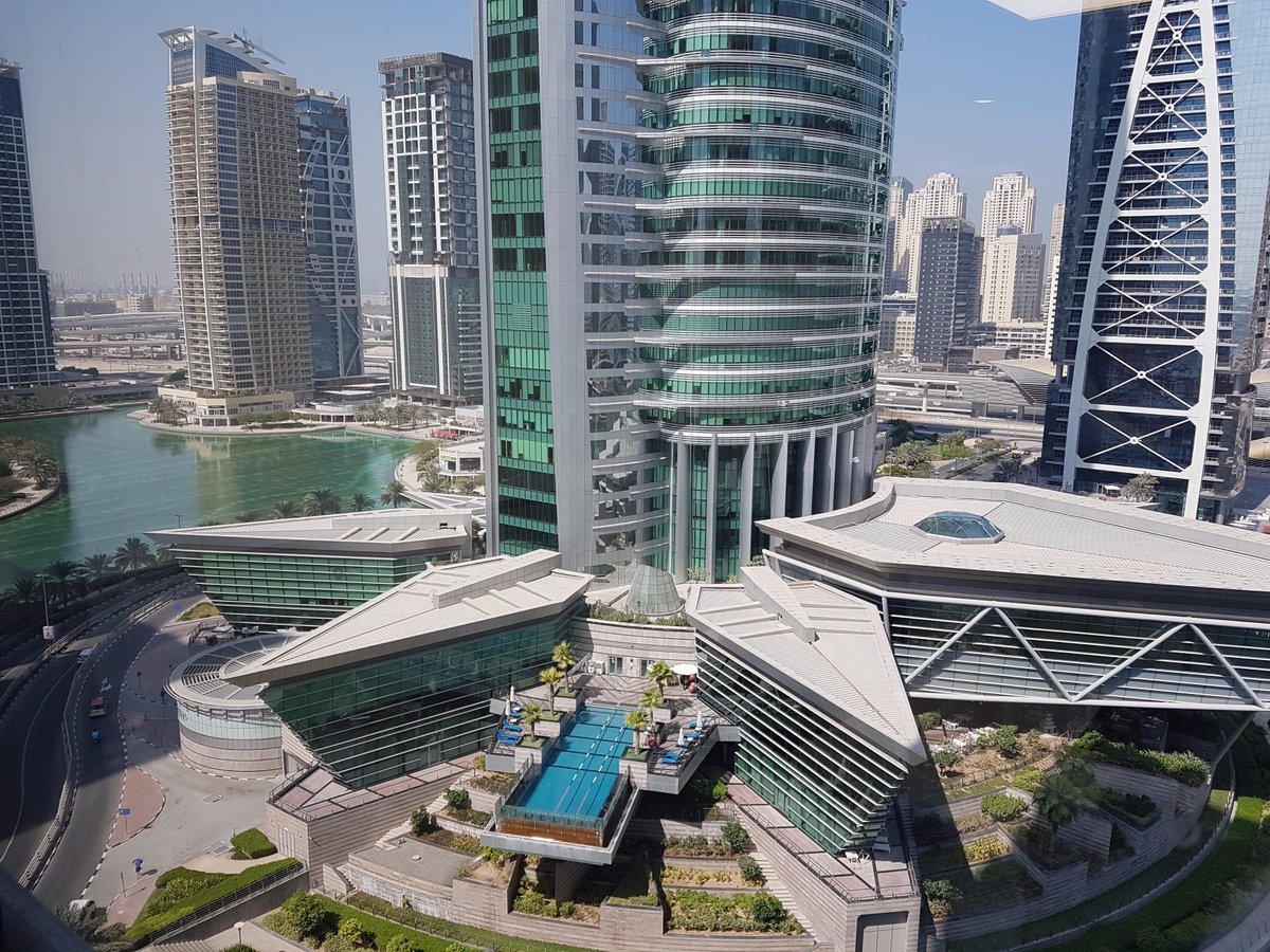 SlimstockNL's tweet photo. Slimstock opent vestiging in #Dubai om klanten in de Verenigde Arabische Emiraten optimaal te kunnen bedienen https://t.co/8D7A5OVGRc https://t.co/F7zyIUk0Cp