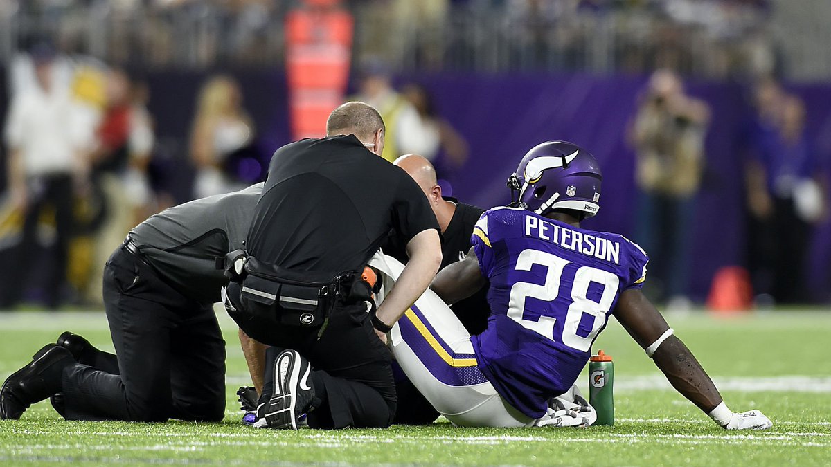emcotvip's tweet photo. #NFL star Adrian Peterson tore ACL &amp; MCL in left knee, came back stronger dominating the league. #SportsInjuries #Football #Injuries #VIPMD https://t.co/2AP6b8G8sh