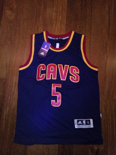 HDWolvie's tweet photo. 🏀🏀🔝SORTEO CAMISETA CAVALIERS JR SMITH📽️🐦

🔃RT &amp; FOLLOW✅

@HDWolvie 
@CamisNBA_top

Finaliza martes 10 OCT ( Mi cumple) a las  20h.Sólo SPAIN https://t.co/7qNwQR23Jo