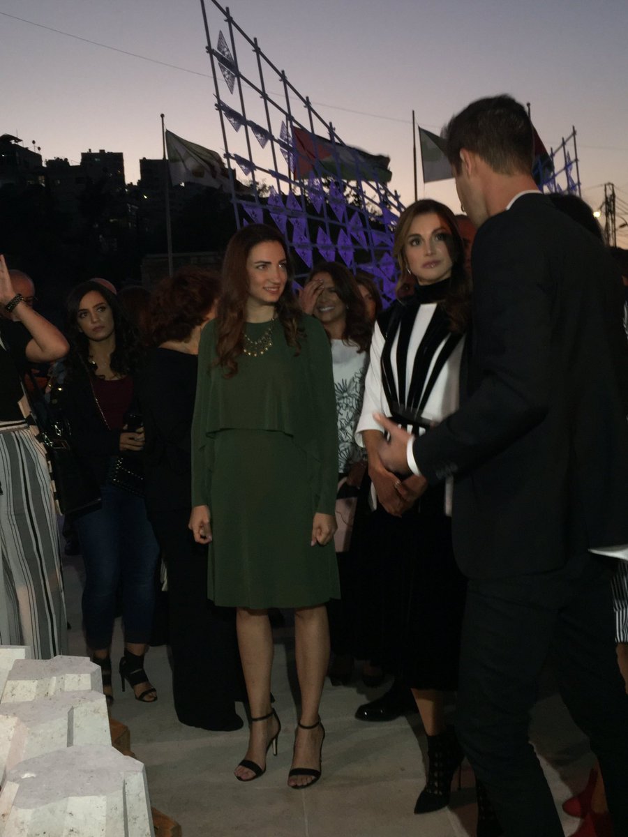 kabirallogo's tweet photo. جلالة الملكة رانيا المعظمة تفتتح أسبوع عمان للتصميم بنسخته الثانية 
 #ADW2017 https://t.co/Du7HZLwTVn