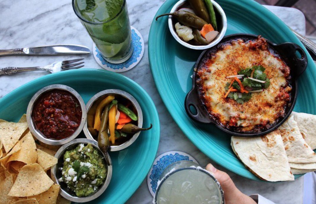 Ocho classics, right here. 💥 See you soon! 📷: bit.ly/2xhzEOz