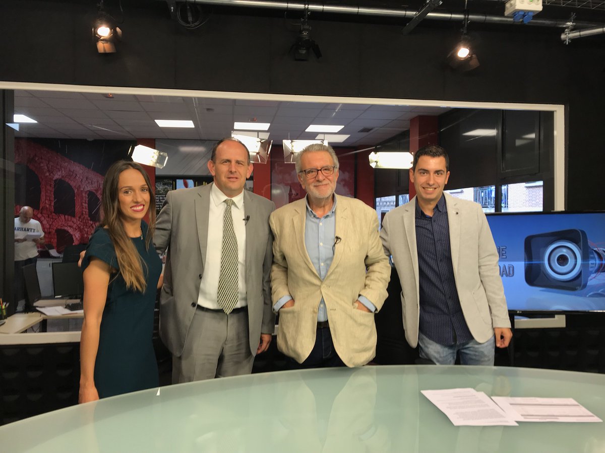 Hoy entrevistamos a <a href="/JLAceves/">Jose Luis Aceves/❤️</a> tras ganar #primarias <a href="/PSOEdeSegovia/">PSOE Segovia</a> con @auremartin @noeliaduque86 <a href="/dmartinarranz/">Daniel Martín</a> <a href="/La8Segovia/">La 8 Segovia</a> 21,30 horas