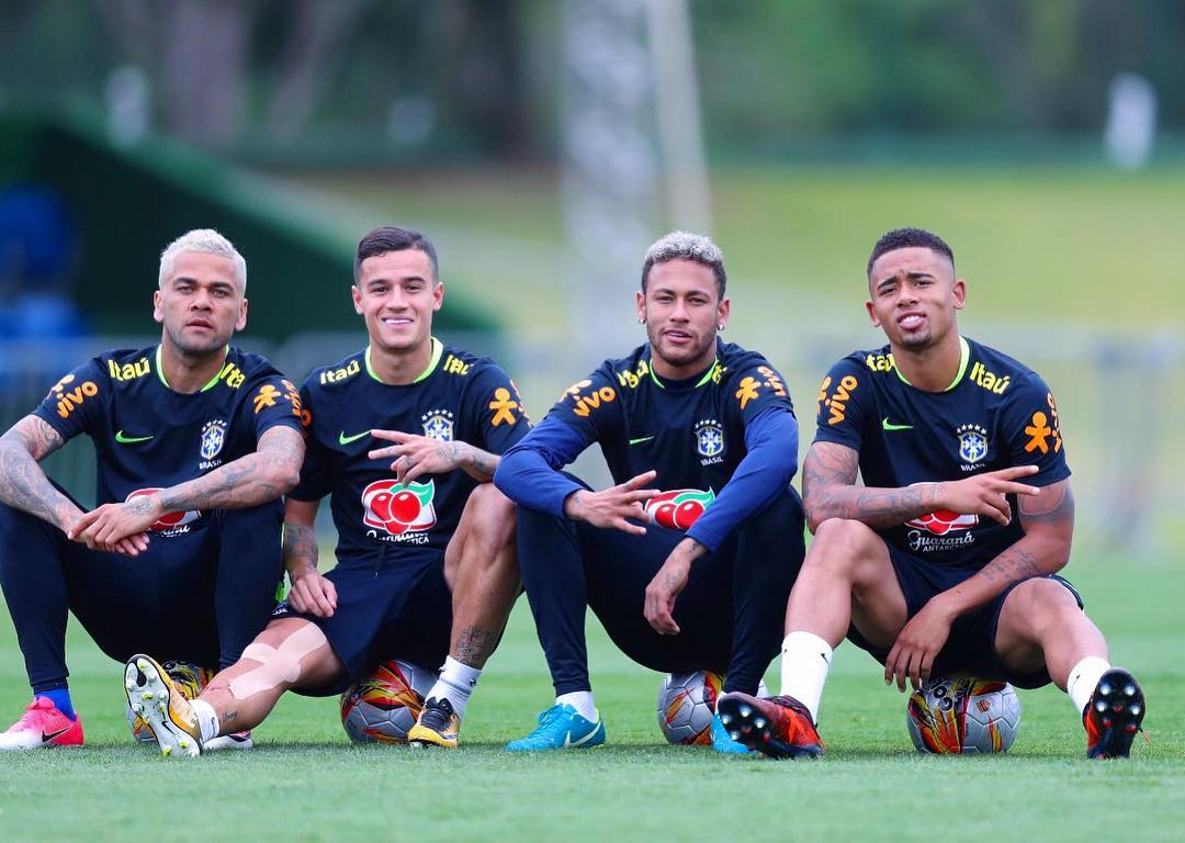 futtmais's tweet photo. Pega essa resenha 🇧🇷 https://t.co/CpRscMNSrD