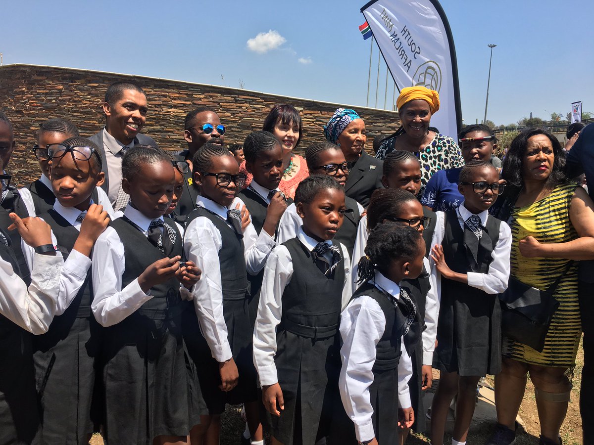 MzuzwaniComm's tweet photo. We supplied Sound And AV on #ORTamboCoin #ORTambo100 @OR Tambo Cultural Precincts and the show was great #anearforyourneeds https://t.co/CODZZYvsem