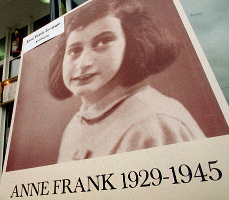 Shoah: chi tradì #AnnaFrank? Un 'Cold case' da riaprire per l'ex agente dell' <a href="/FBI/">FBI</a> Vincent Pankoke bit.ly/2wx7saZ #coldcase via <a href="/Agenzia_Ansa/">Agenzia ANSA</a>