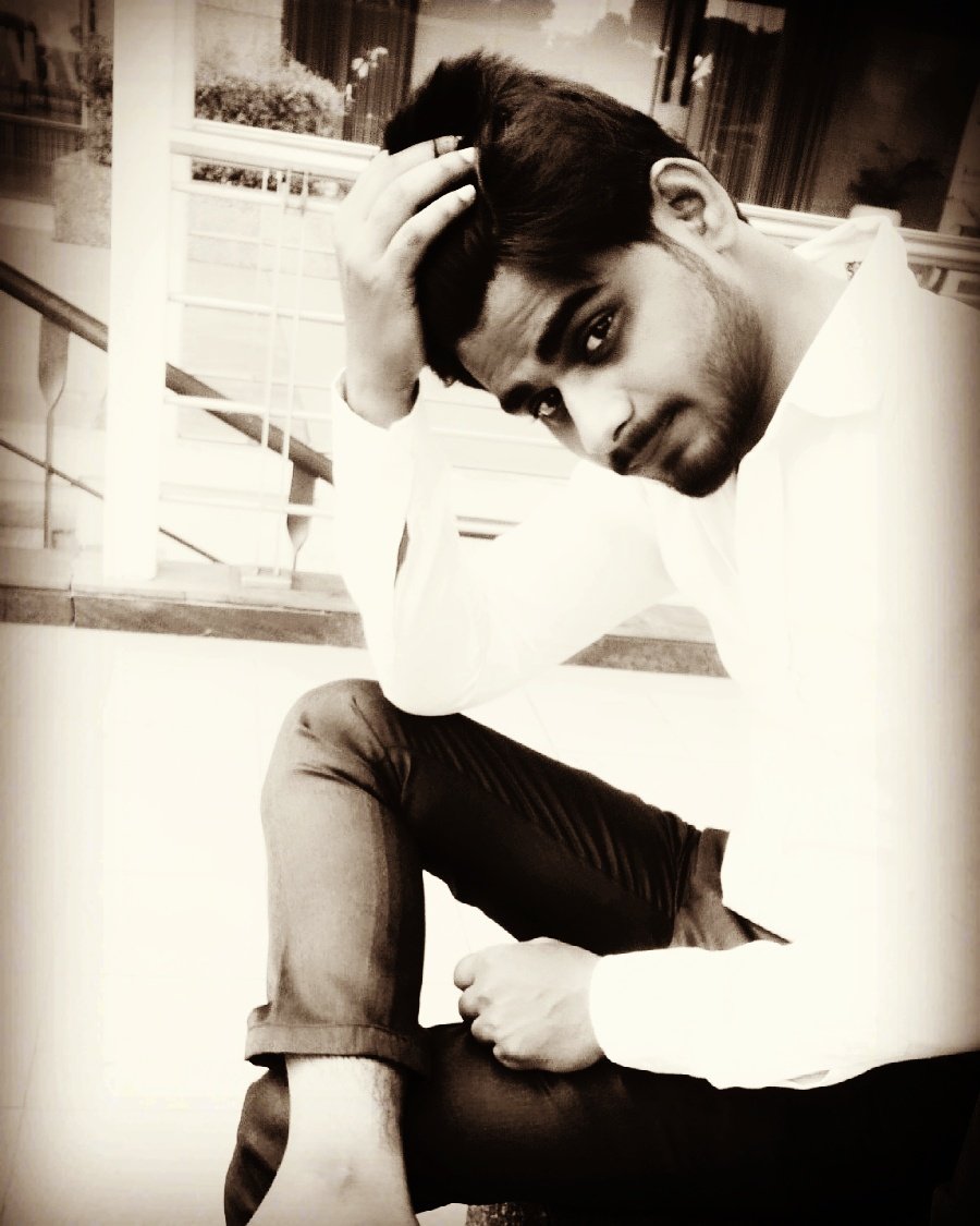 Shoaibmalik1997's tweet photo. #saketcitiwalk #shoaibrehman #tweeter #Tweet... https://t.co/2spz5EUIlD