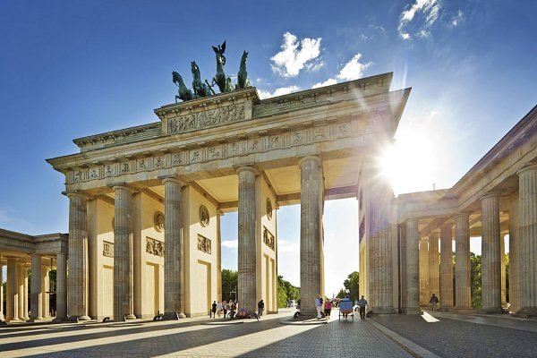 airglasgow's tweet photo. Check out our top tips on how to book the cheapest flights from Glasgow Airport

https://t.co/zcR1WjI1t3 https://t.co/8r8LZI3Njw