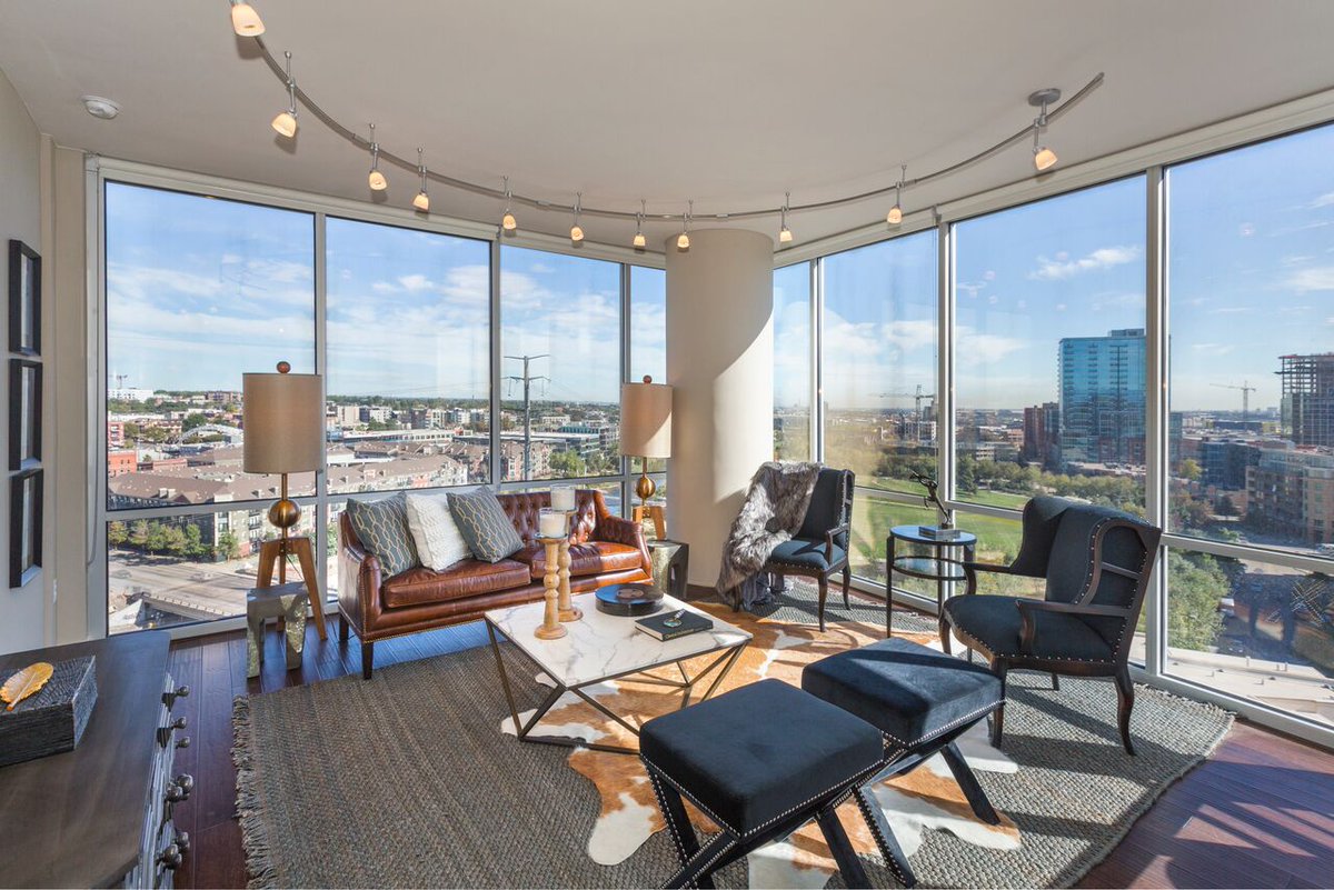 Spacious interiors and floor to ceiling glass windows offer the perfect Denver backdrop. #SoarWithTheConfluence

theconfluencedenver.com