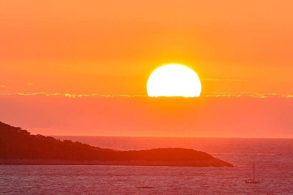 mzphoto_org's tweet photo. Sunset at the Pakleni Islands, Croatia
.
.
#croatia #kroatien #hvar #island #islands #pakleni #pakleniislands #pak… https://t.co/rnQAkNFc5V https://t.co/KQ9khU8Uvx