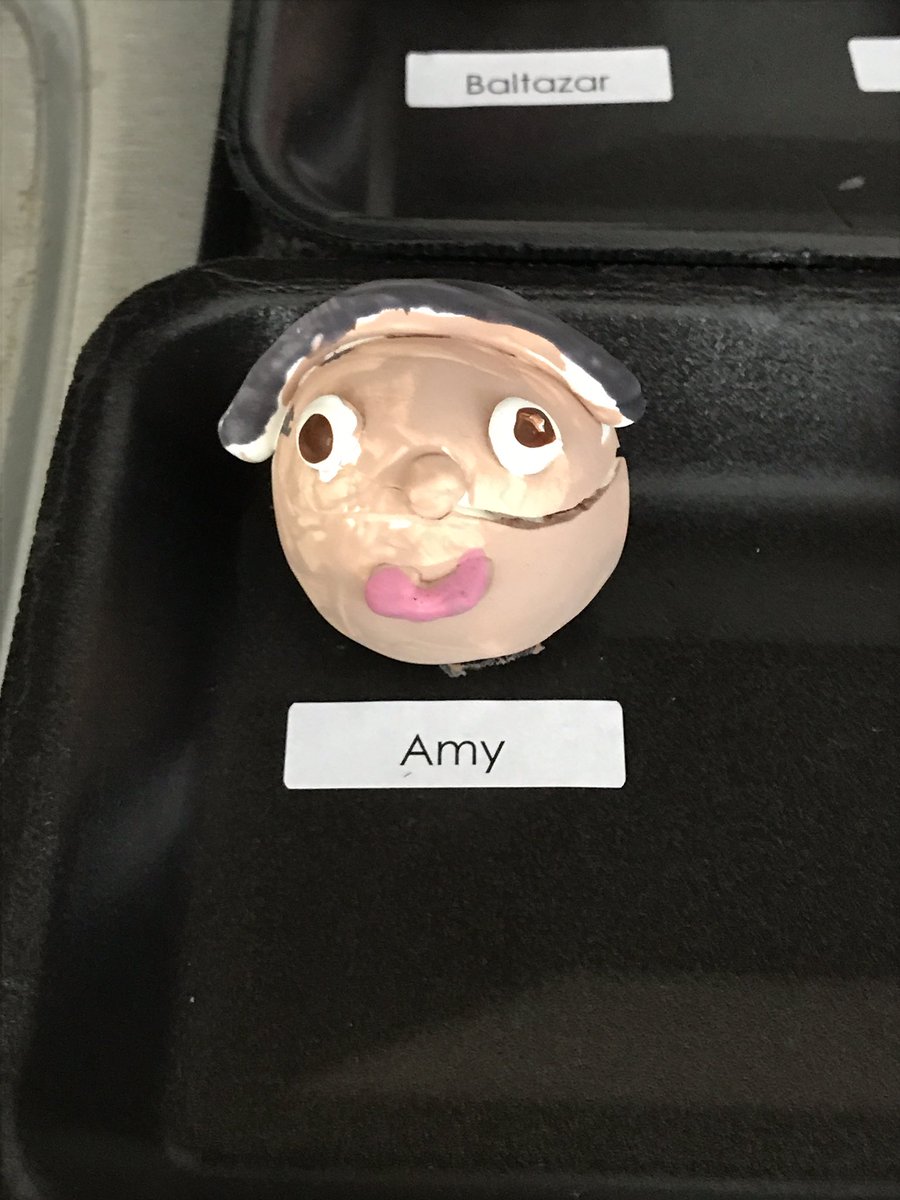 kinderforestsc's tweet photo. Finishing our "All About Me" sculptures! #MonaviewMoments #4Kfun https://t.co/nYOu8y5qD1